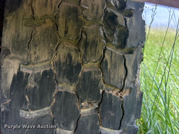 image for item NB9401 1998 International  4700 pothole patcher truck