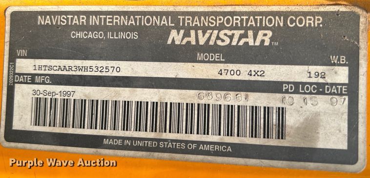 image for item NB9401 1998 International  4700 pothole patcher truck