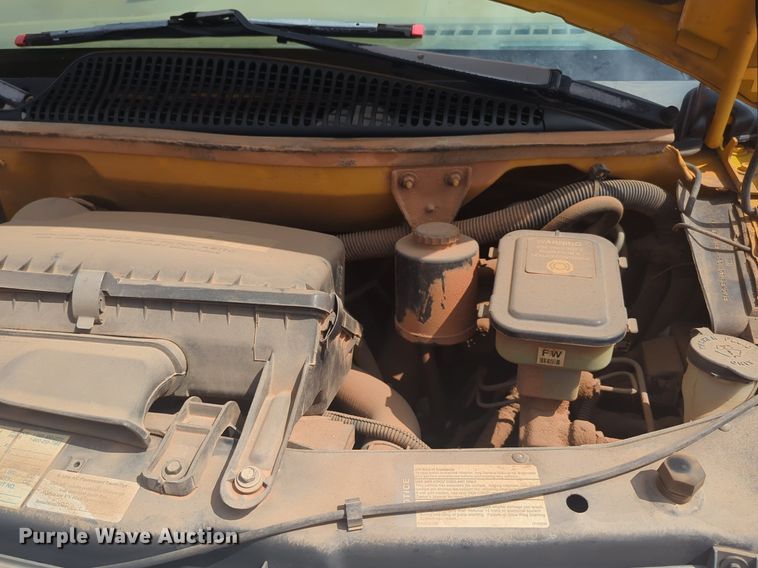 image for item NG9778 2001 Chevrolet Express G3500 school bus