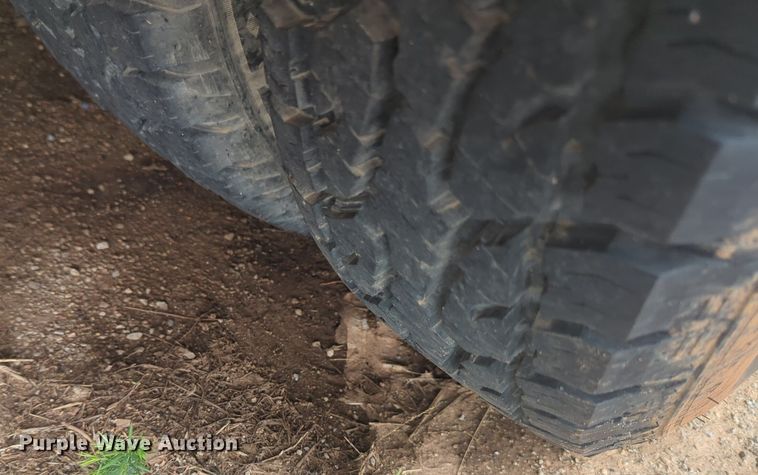 image for item NG9778 2001 Chevrolet Express G3500 school bus