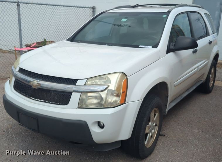 image for item NG9779 2005 Chevrolet Equinox LS SUV