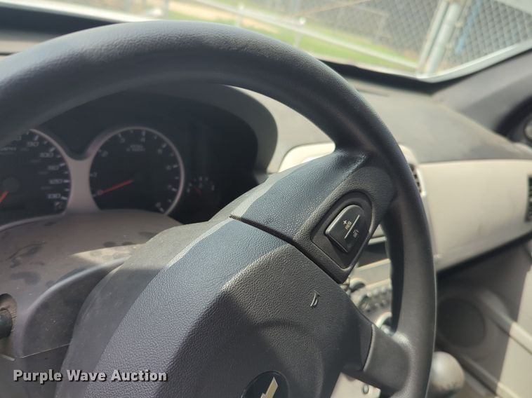 image for item NG9779 2005 Chevrolet Equinox LS SUV