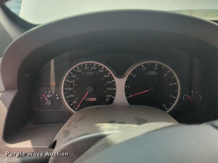 image for item NG9779 2005 Chevrolet Equinox LS SUV