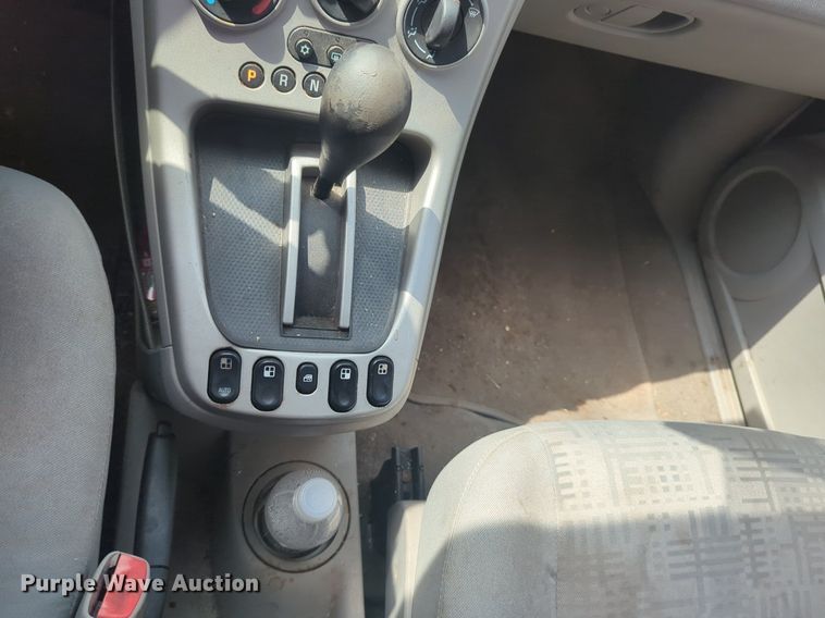 image for item NG9779 2005 Chevrolet Equinox LS SUV