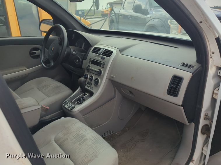 image for item NG9779 2005 Chevrolet Equinox LS SUV