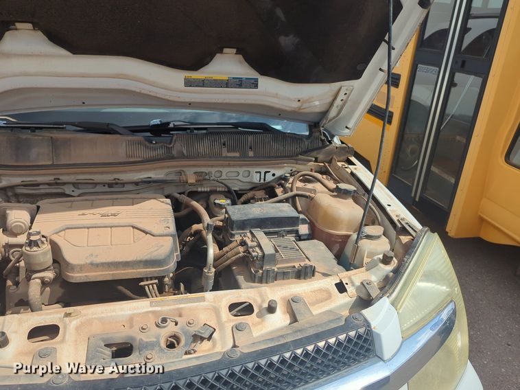 image for item NG9779 2005 Chevrolet Equinox LS SUV