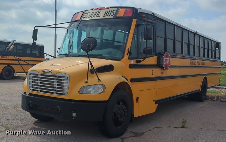 image for item NG9780 2010 Thomas B2 school bus