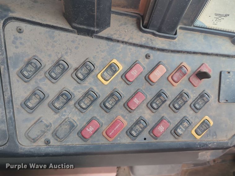 image for item NG9780 2010 Thomas B2 school bus