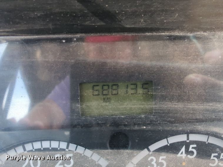 image for item NG9781 2010 Freightliner B2 school bus