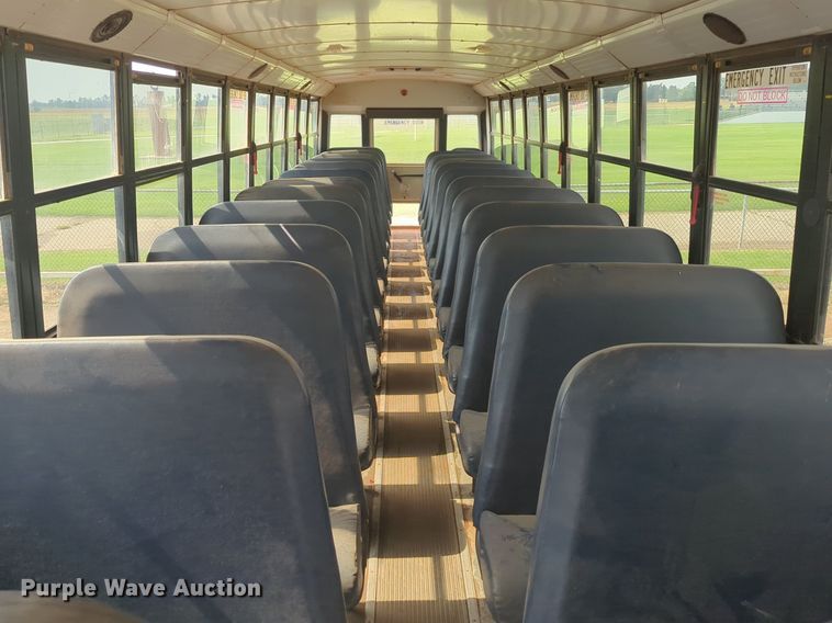 image for item NG9781 2010 Freightliner B2 school bus