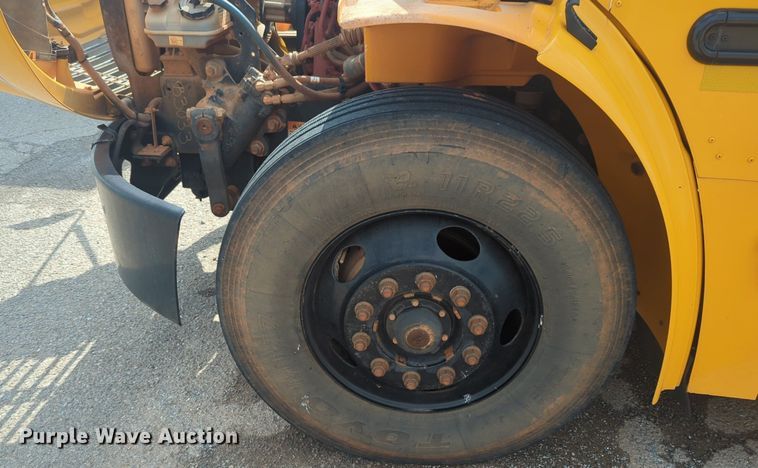 image for item NG9781 2010 Freightliner B2 school bus