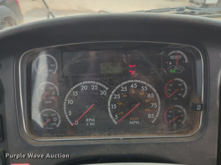 image for item NG9782 2014 Freightliner B2 school bus