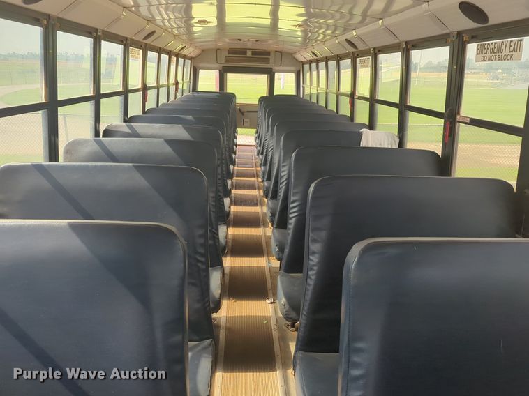 image for item NG9782 2014 Freightliner B2 school bus