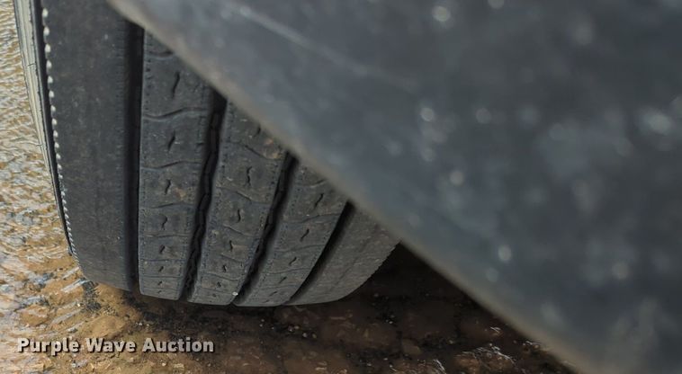 image for item NG9782 2014 Freightliner B2 school bus