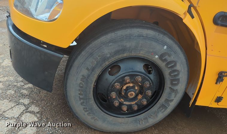 image for item NG9782 2014 Freightliner B2 school bus