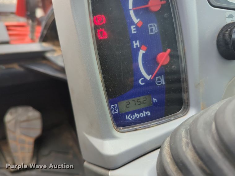 image for item NG9801 2022 Kubota SVL97-2 tracked skid steer loader