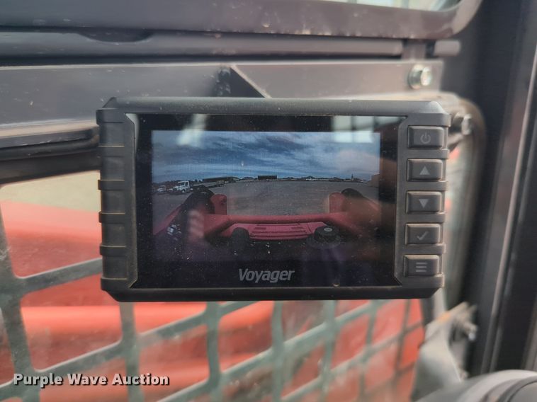 image for item NG9801 2022 Kubota SVL97-2 tracked skid steer loader