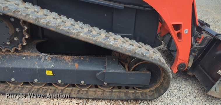 image for item NG9801 2022 Kubota SVL97-2 tracked skid steer loader