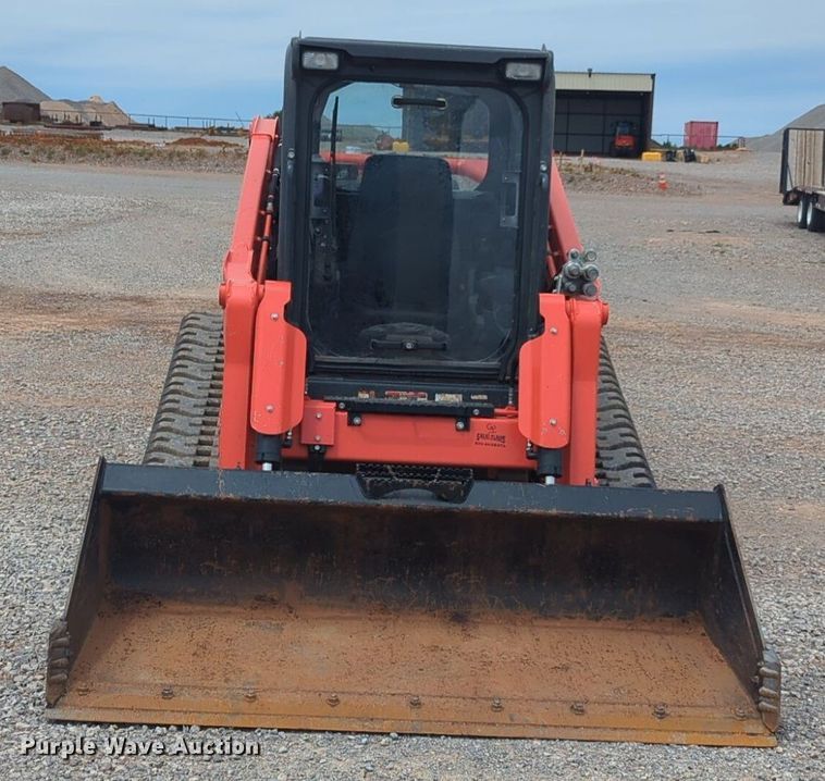 image for item NG9802 2022 Kubota SVL97-2 tracked skid steer loader