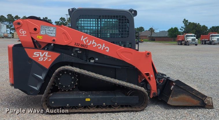 image for item NG9802 2022 Kubota SVL97-2 tracked skid steer loader
