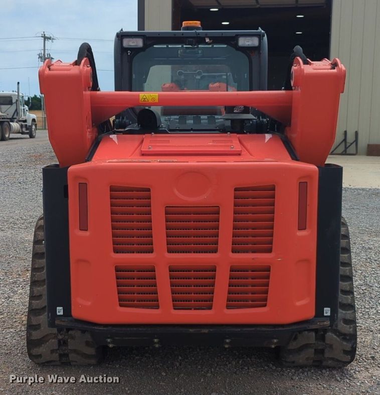image for item NG9802 2022 Kubota SVL97-2 tracked skid steer loader