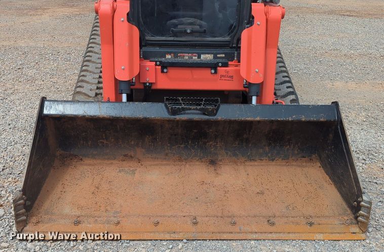 image for item NG9802 2022 Kubota SVL97-2 tracked skid steer loader