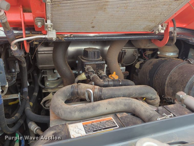 image for item NG9802 2022 Kubota SVL97-2 tracked skid steer loader