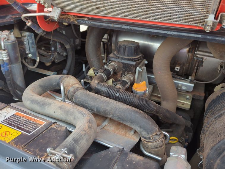 image for item NG9802 2022 Kubota SVL97-2 tracked skid steer loader