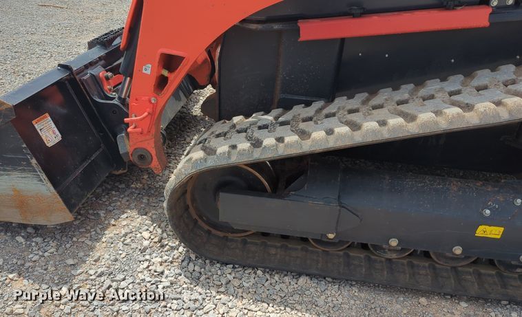 image for item NG9802 2022 Kubota SVL97-2 tracked skid steer loader