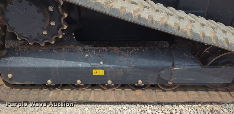 image for item NG9802 2022 Kubota SVL97-2 tracked skid steer loader