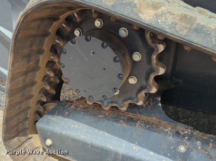 image for item NG9802 2022 Kubota SVL97-2 tracked skid steer loader