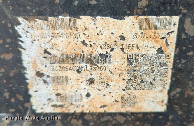 image for item NG9802 2022 Kubota SVL97-2 tracked skid steer loader