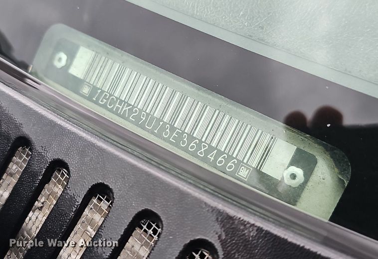 image for item NP9065 2003 Chevrolet 2500 HD Ext. Cab pickup truck