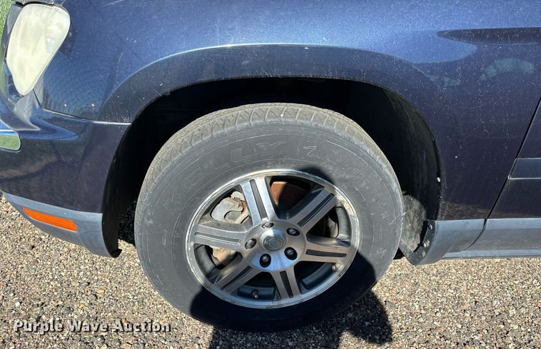 image for item NP9984 2007 Chrysler  Pacifica  SUV