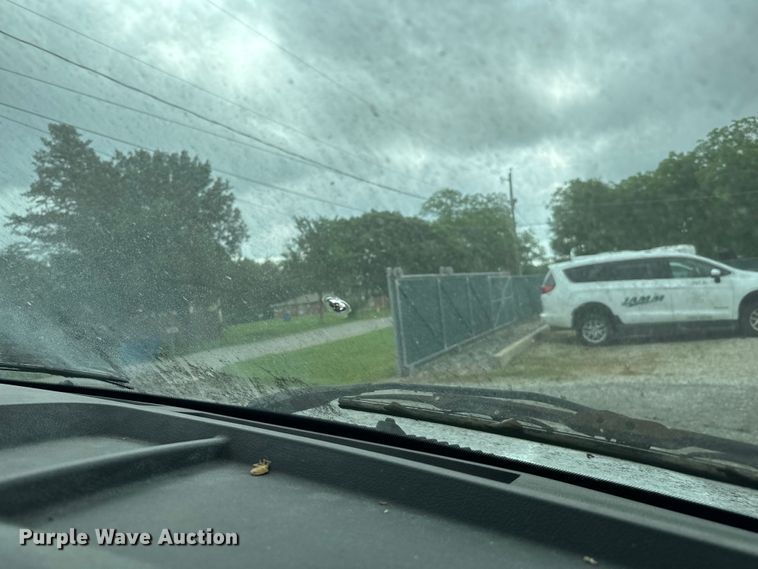 image for item NQ9554 2009 Graval UE10 shuttle bus