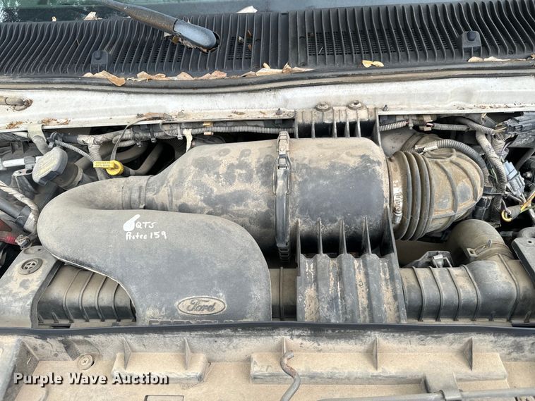 image for item NQ9554 2009 Graval UE10 shuttle bus