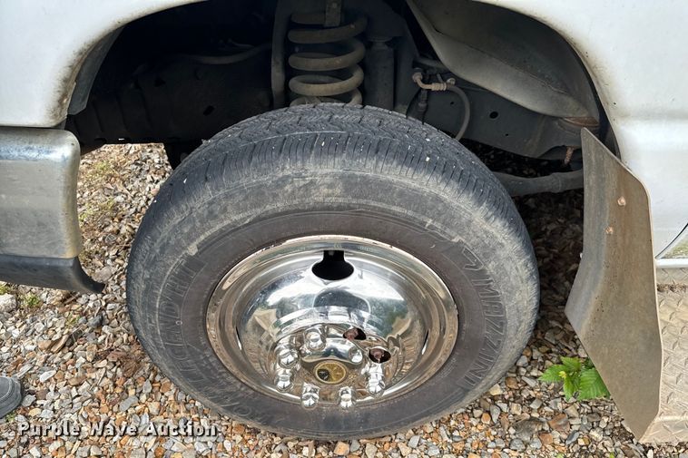 image for item NQ9554 2009 Graval UE10 shuttle bus