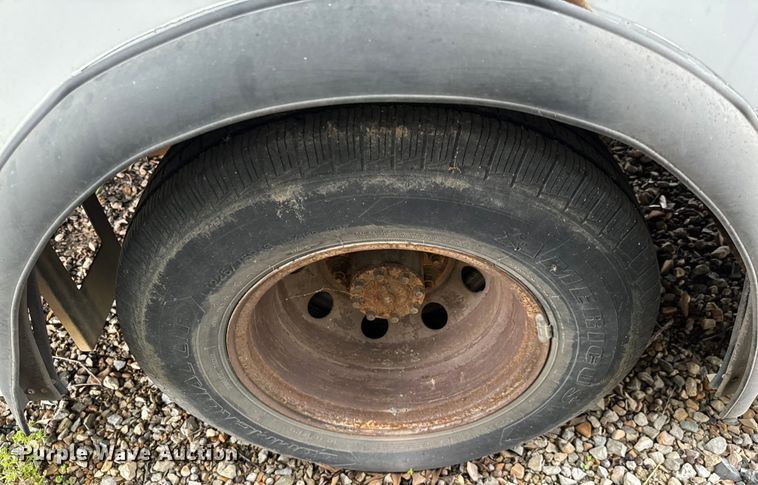 image for item NQ9554 2009 Graval UE10 shuttle bus