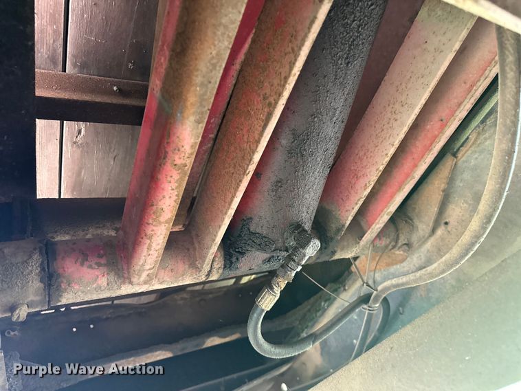 image for item NR9936 1988 GMC C6000  flatbed truck