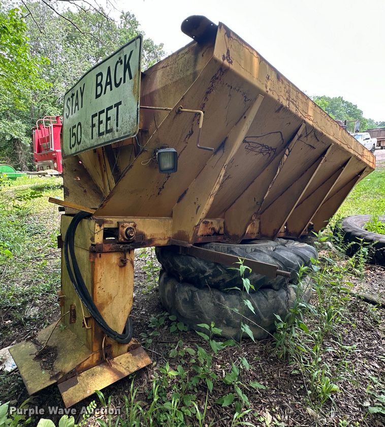 image for item NR9937 Spreader 