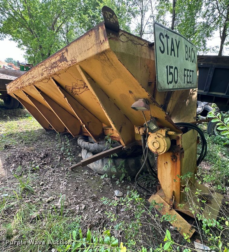 image for item NR9937 Spreader 