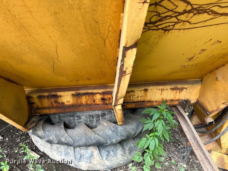 image for item NR9937 Spreader 