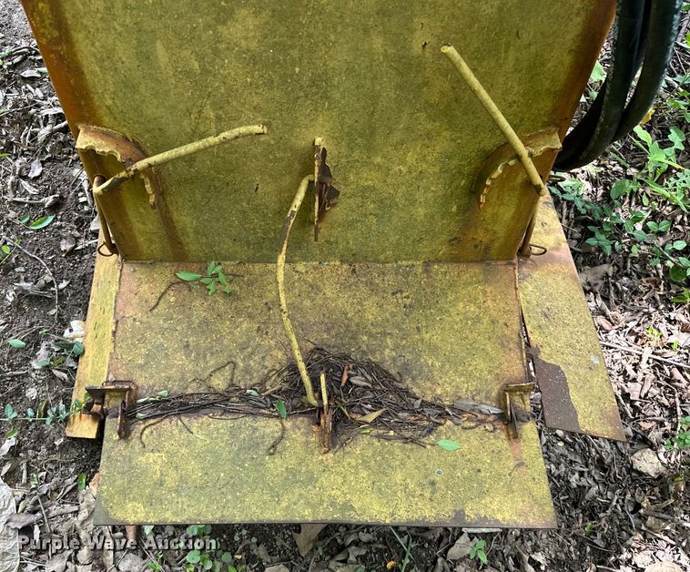 image for item NR9937 Spreader 