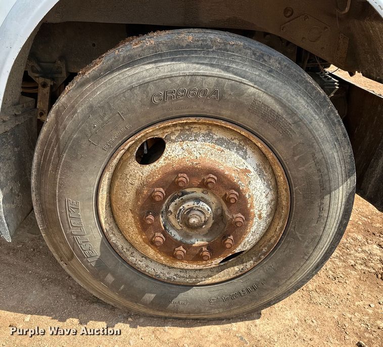 image for item NR9939 1986 Freightliner  FLC dump truck