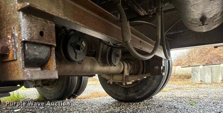 image for item NS9527 1993 Starlite equipment trailer