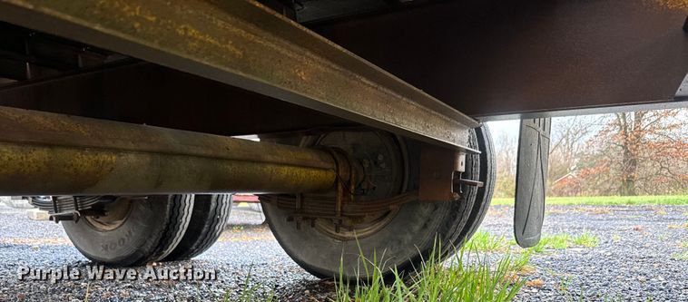 image for item NS9527 1993 Starlite equipment trailer