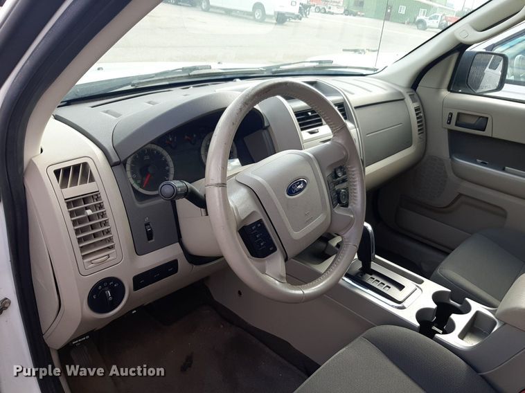 image for item NU9809 2009 Ford Escape SUV