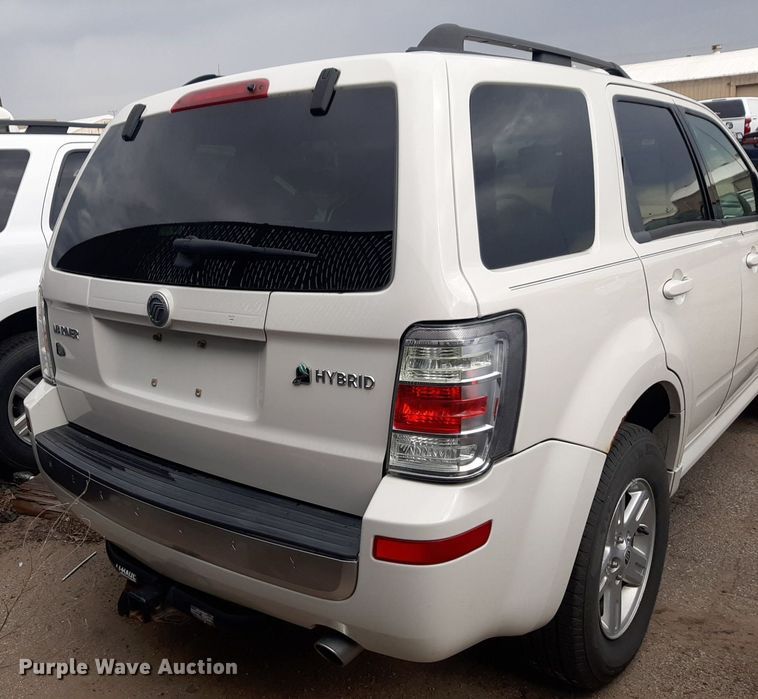 image for item NU9810 2009 Mercury Mariner SUV