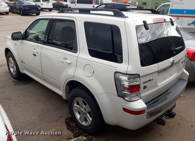 image for item NU9810 2009 Mercury Mariner SUV