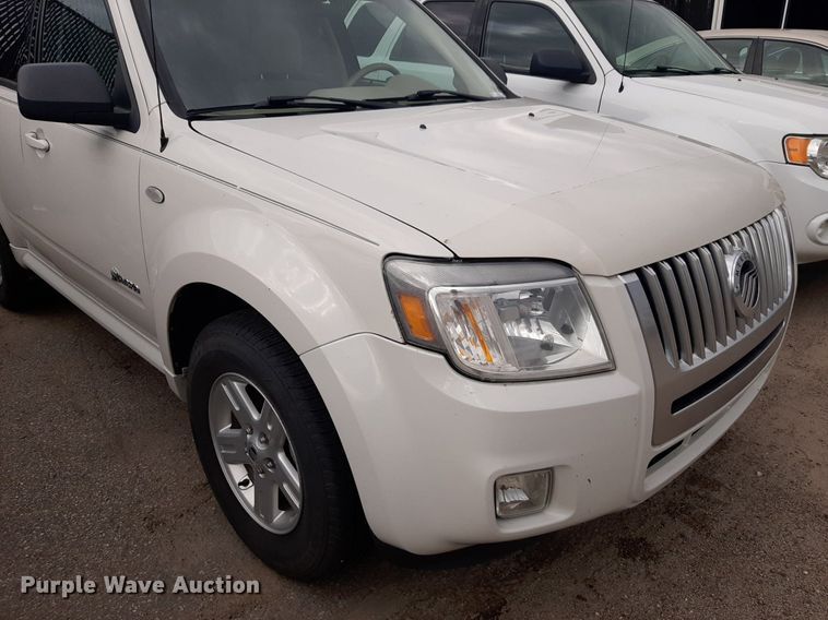 image for item NU9810 2009 Mercury Mariner SUV